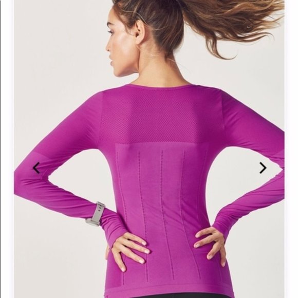 Fabletics Delta Orchid Seamless Long Sleeved Top - Picture 2 of 7
